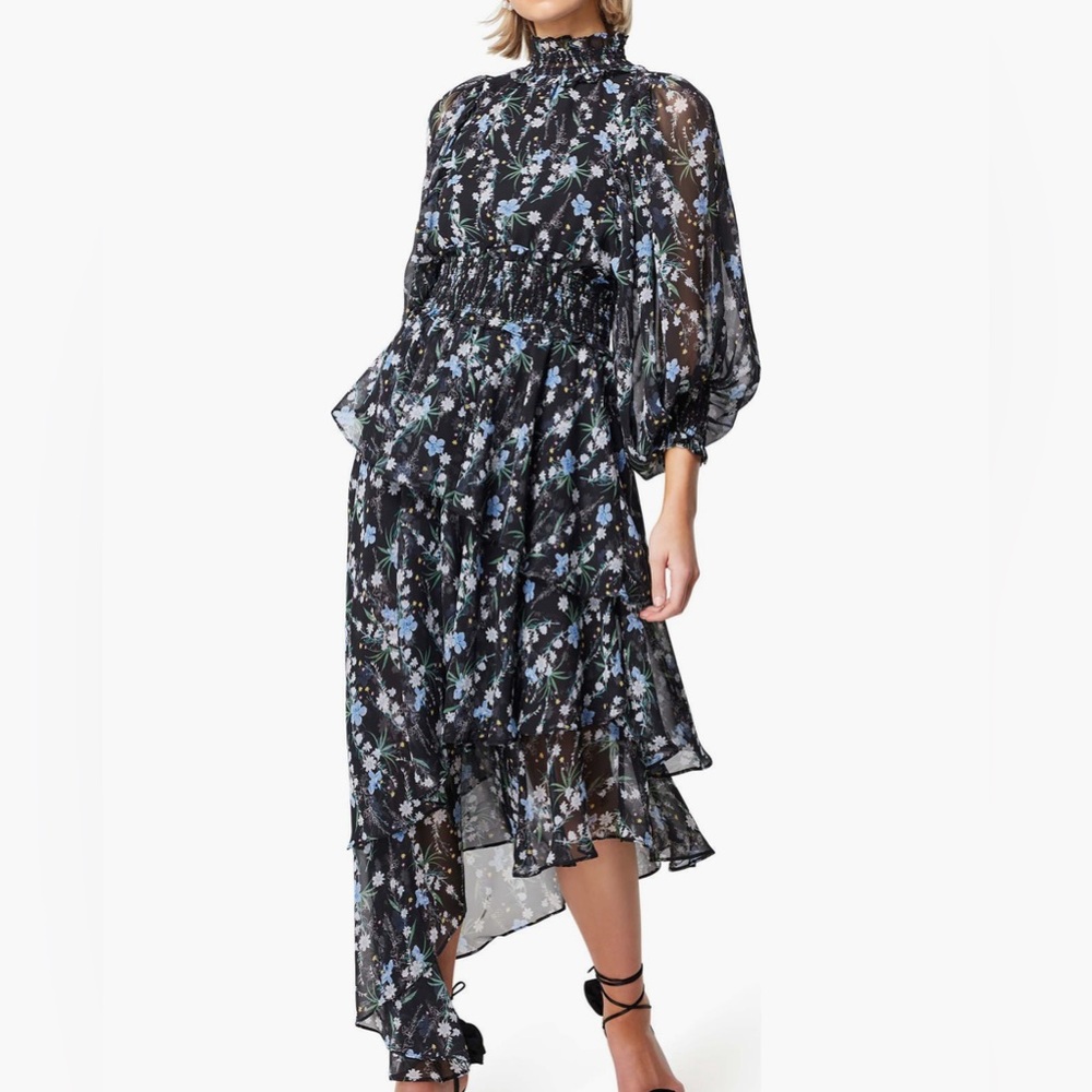 Elliatt Floral Chiffon Dress